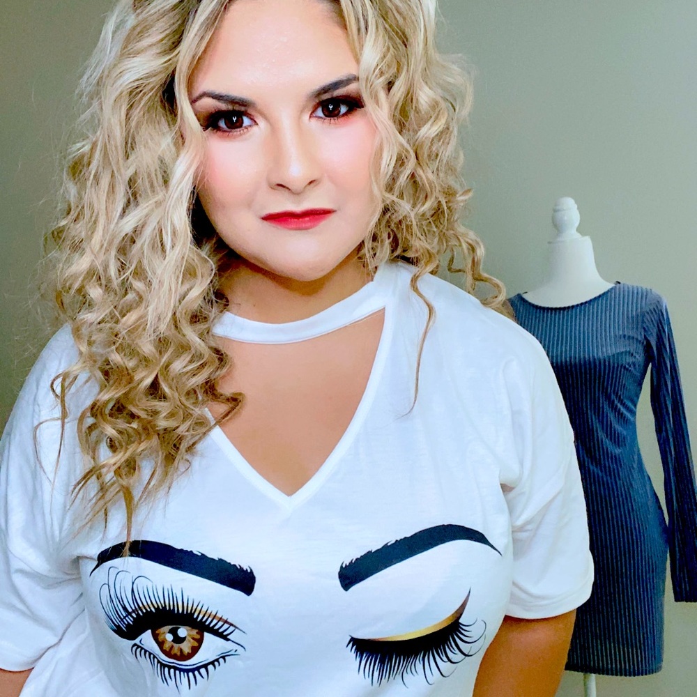Women Eye Top